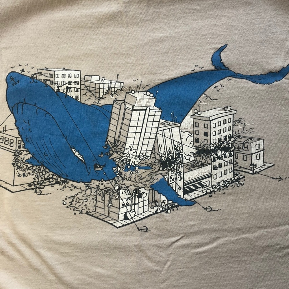 American Apparel whale smashes city t-shirt